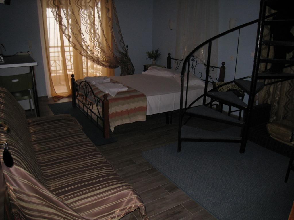 9 Musses Rooms-Studios Skala Mistegnon Esterno foto